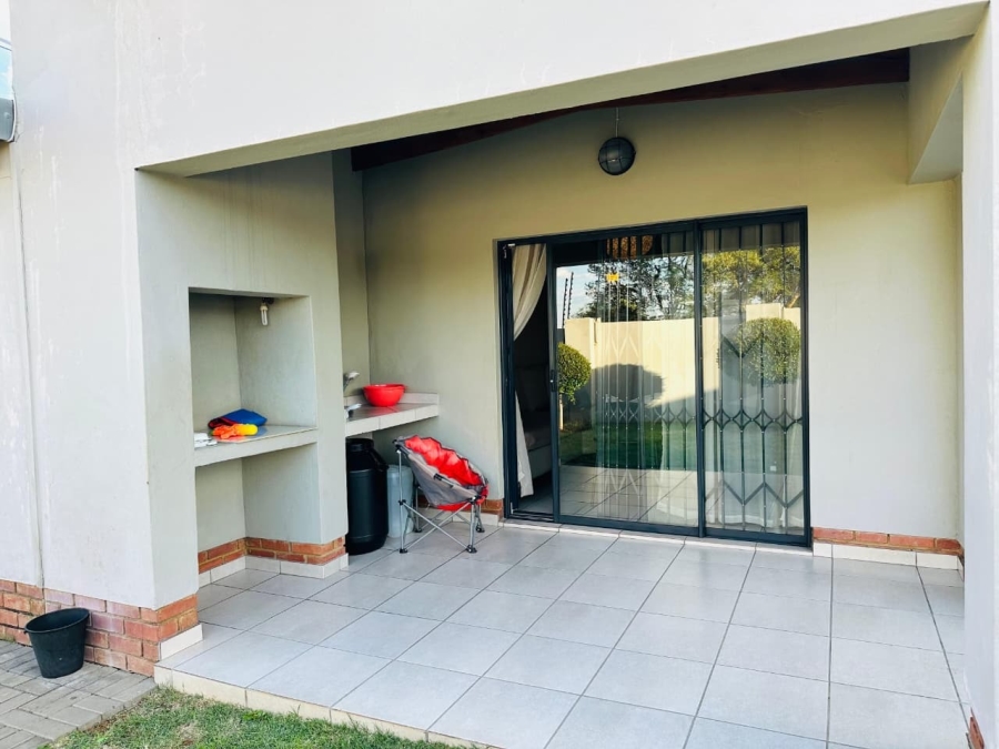To Let 3 Bedroom Property for Rent in Waterkloof A H North West